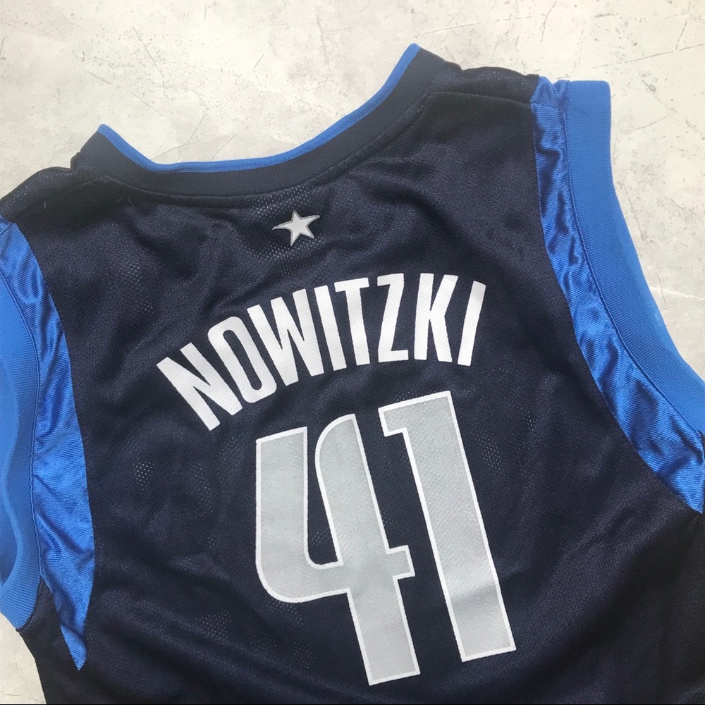 {Youth}Dallas Mavericks Dirk Nowitzki Jersey
